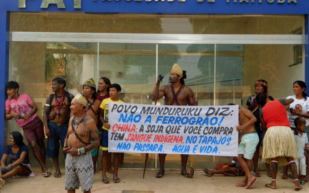 CIMI: Munduruku barram audiência sobre ferrovia que pode impactar seu território
