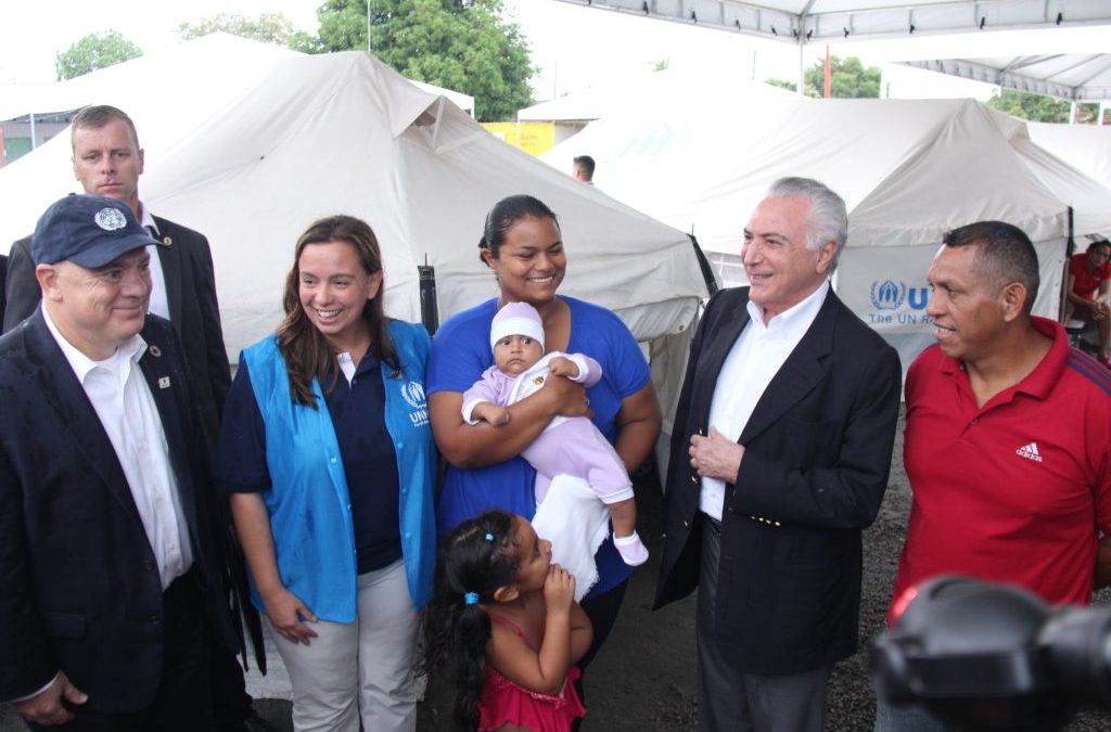 ONU Brasil: ONU participa de visita do presidente brasileiro a venezuelanos em Roraima