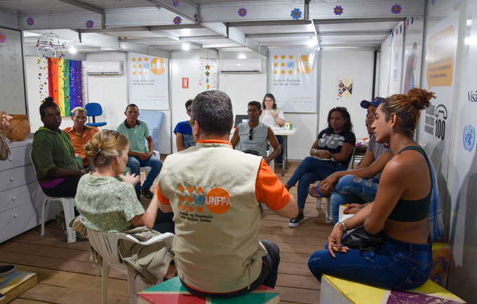ONU BRASIL: UNFPA orienta refugiados e migrantes sobre como acessar serviços públicos em Roraima