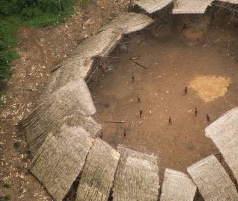 APIB: Morte de adolescente Yanomami por Covid-19 deve nos colocar em alerta máximo