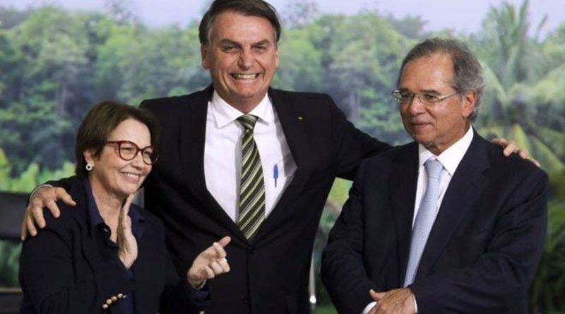 DE OLHO NOS RURALISTAS: Bolsonaro pressionou Ministério da Agricultura para facilitar agrotóxicos a aliados em SP
