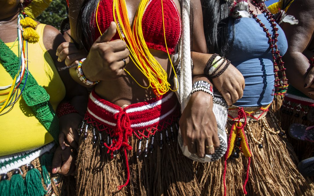 APIB: Mulheres indígenas: o sagrado da existência e a cura da terra