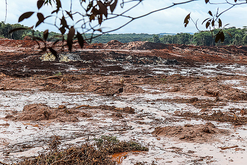 BRASIL DE FATO: Bolsonaro’s mining sector plan threatens the indigenous and weakens laws, say NGOs