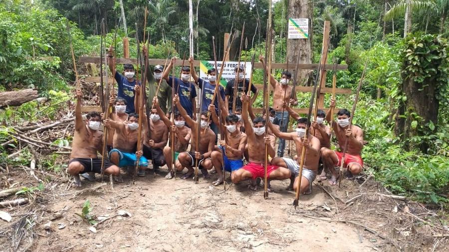 UOL: A luta judicial de indígenas e MPF para responder discursos de Bolsonaro
