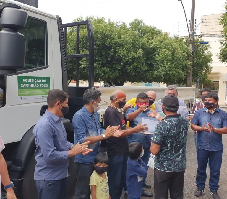FUNAI: Com apoio da Funai, comunidade indígena de Mato Grosso recebe caminhão para suporte a atividades produtivas
