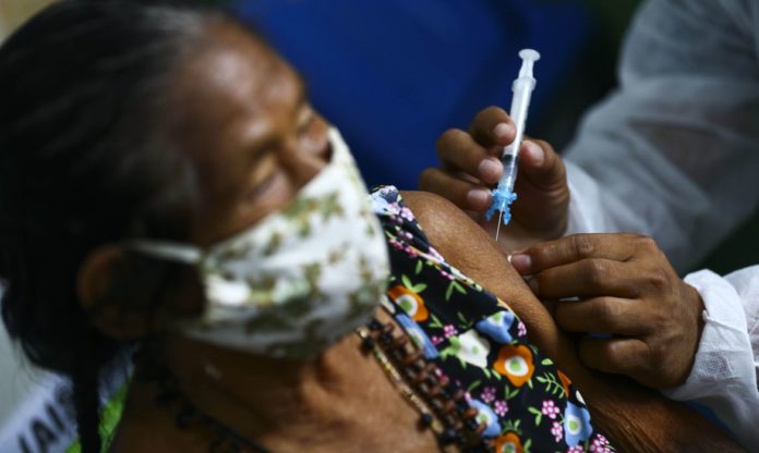 OPAN: “A vacina é o grande remédio para superar as dificuldades que vivemos na saúde indígena”, diz Ivar Busatto, coordenador geral da OPAN