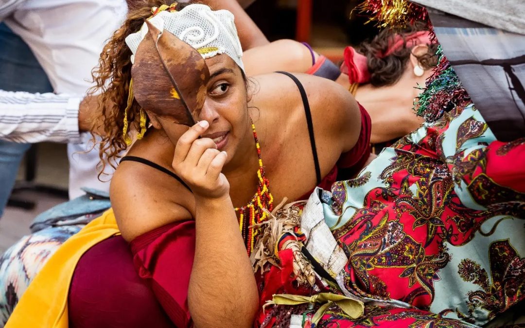 JORNALISTAS LIVRES: II Festejo Raízes do Riso exalta comicidades negras em confluência aos saberes indígenas