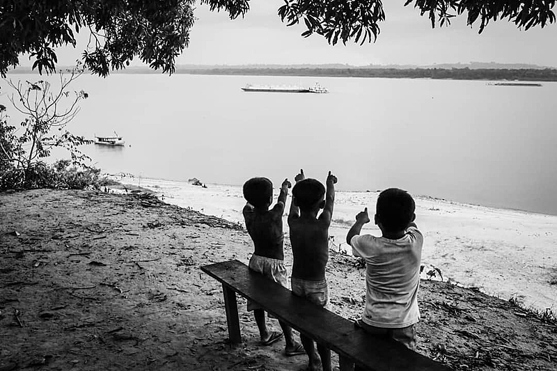 BRASIL DE FATO: Crianças indígenas tiveram o dobro de risco de morte por covid no Brasil, diz estudo
