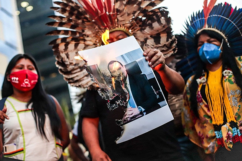 BRASIL DE FATO: Indígenas reagem à repressão em Brasília e pedem saída do presidente da Funai