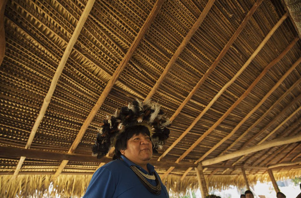 FOLHA: Bolsonaro diz que liderança indígena foi à COP26 ‘atacar o Brasil’