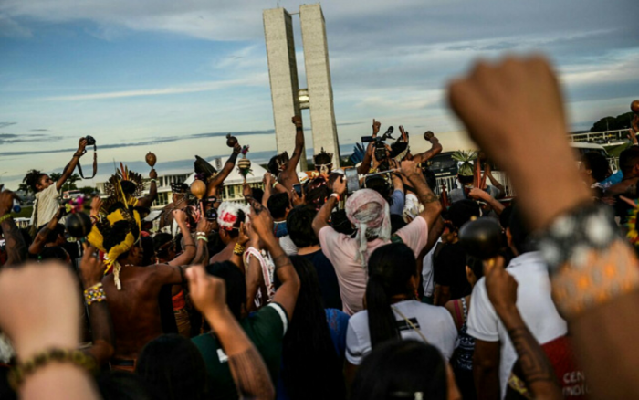 ISA: Bolsonaro declara guerra e Apib convoca mobilização indígena para Brasília