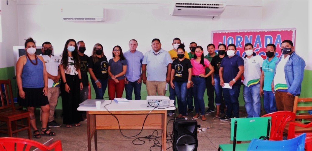 FOIRN: Foirn, parceiros e prefeitura de Santa Isabel do Rio Negro alinham ações e pactuam acordo de cooperação para fortalecer PNAE no município