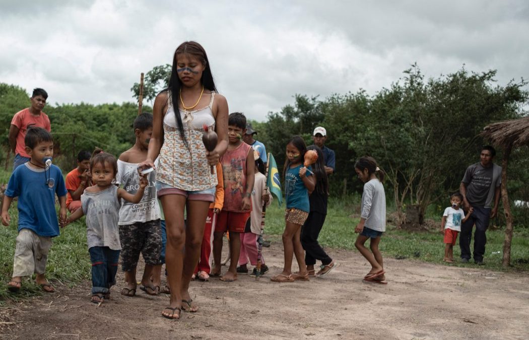 CIMI: Após decisão judicial, indígenas Guarani e Kaiowá temem despejo violento em Naviraí (MS)