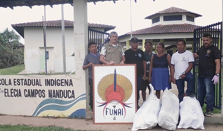 FUNAI: No Amazonas, Funai distribui 30 toneladas de pescado a famílias indígenas da região do Alto Solimões