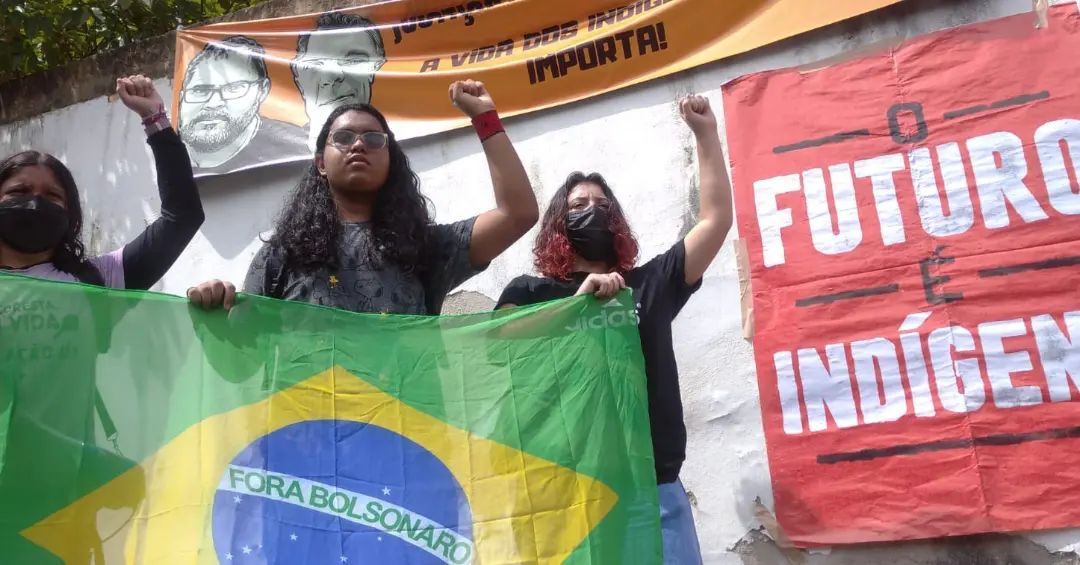 GREENPEACE: Voluntáries continuam na luta para cobrar Justiça por Dom e Bruno