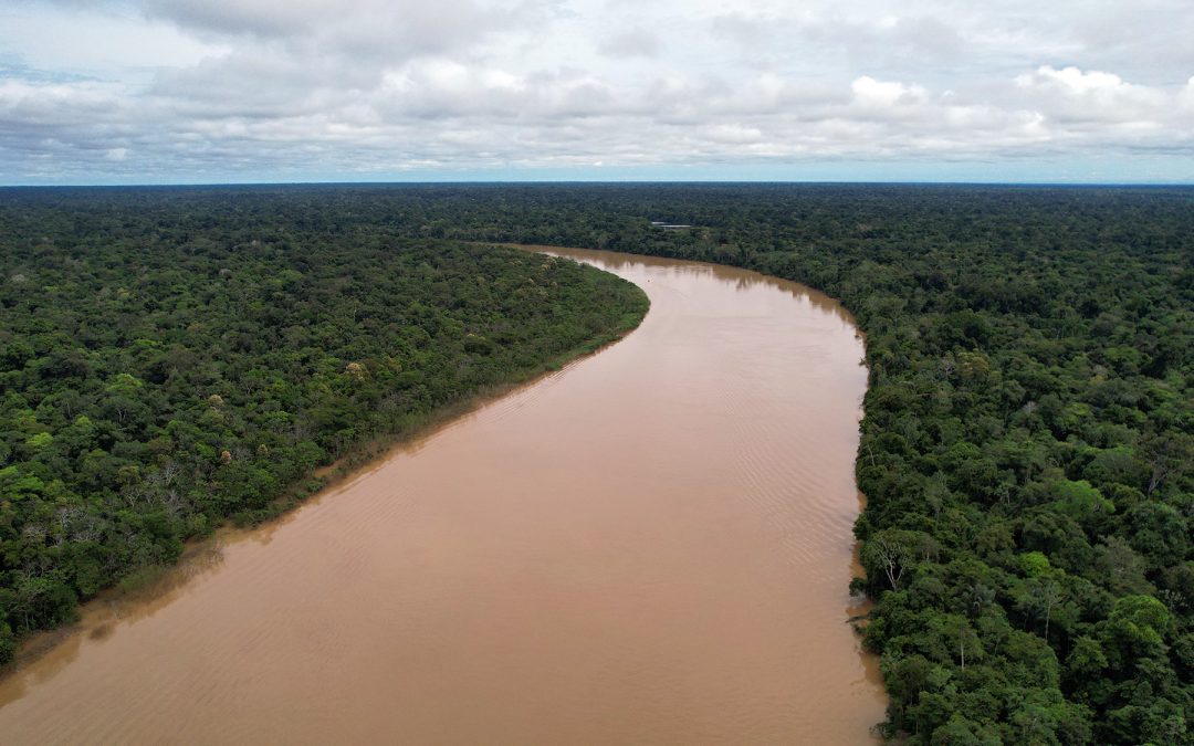 AMAZÔNIA REAL: Secas nos rios e falta de alimentos podem ser motivos de aproximação de indígenas isolados no Vale do Javari