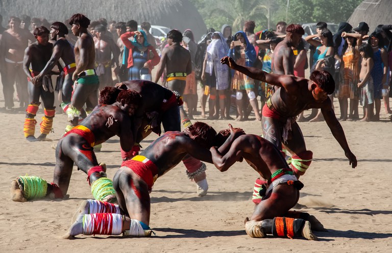 FUNAI: Huka Huka, a luta corporal do Xingu, contribui para manter viva a cultura indígena no Mato Grosso