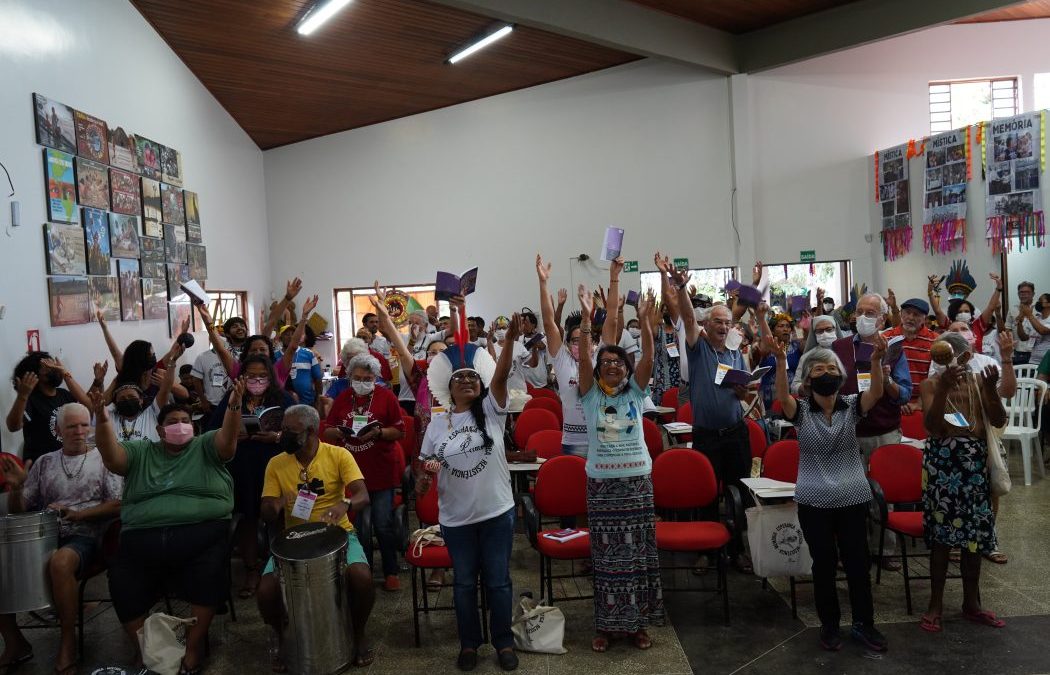 CIMI: Congresso 50 anos do Cimi: sentimento de esperança fortalece missionários e lideranças indígenas para continuar caminhada
