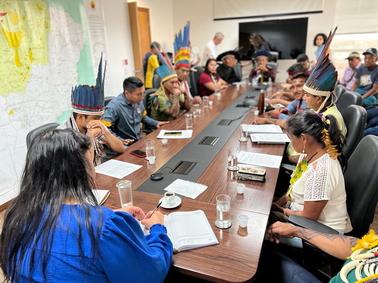 FUNAI: Lideranças dos povos Myky, Chiquitano, Bororo e Kayabi se reúnem com presidenta da Funai, em Brasília