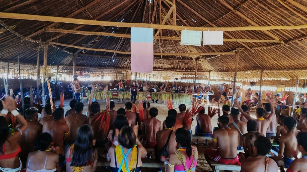CIR: CIR recebe carta das lideranças Yanomami da região Palimiú destinada ao presidente Lula, Funai, MPI e demais autoridades