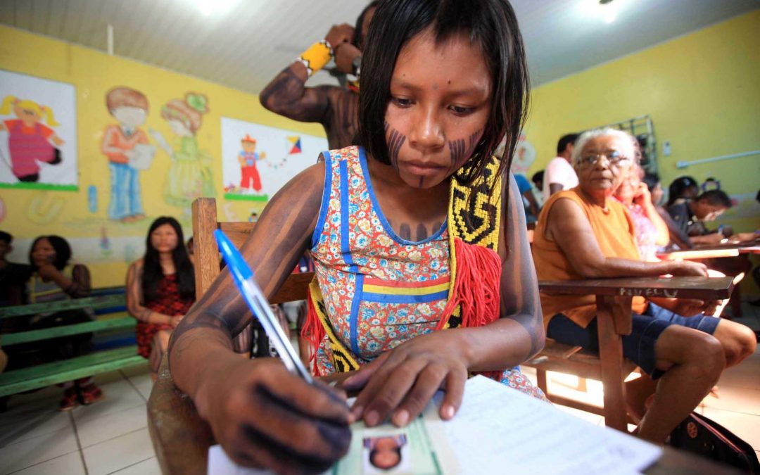 CÂMARA: Proposta inclui na LDB ensino indígena organizado por territórios étnico-educacionais