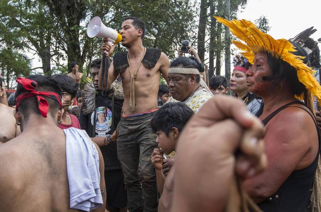 FOLHA DE SÃO PAULO: Procuradores citam risco de genocídio indígena e cobram do governo medidas de proteção nas aldeias