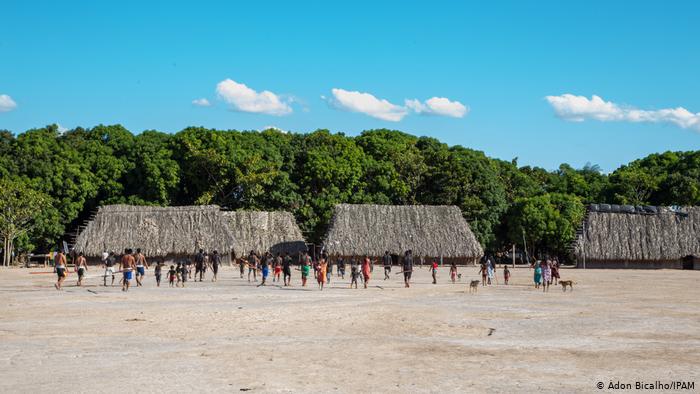 AMAZÔNIA NOTÍCIA E INFORMAÇÃO: Sem serem testadas para covid-19, equipes que atendem indígenas temem tragédia