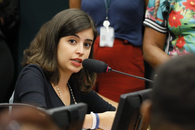 CÂMARA: Projeto impede interferência das Forças Armadas em ações do Ibama na Amazônia Legal