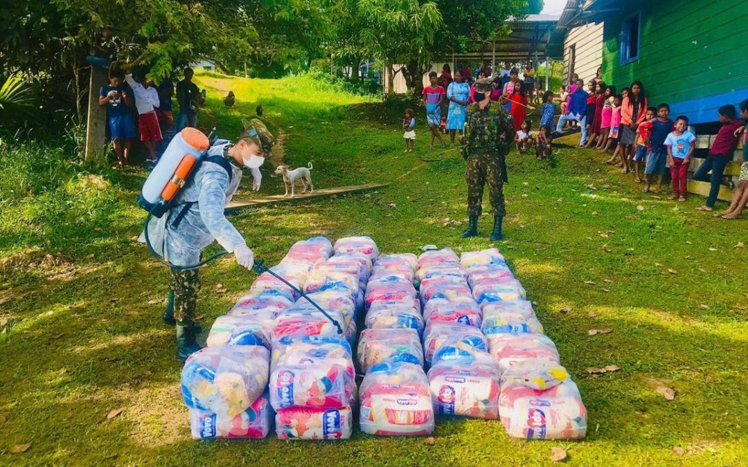 DEFESA: Forças Armadas apoiam distribuição de cestas básicas para famílias carentes