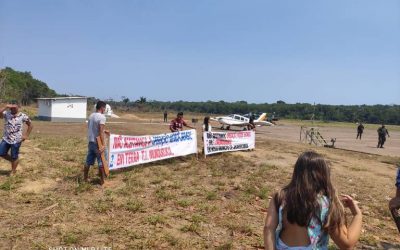 FOLHA DE SÃO PAULO: Garimpeiros ilegais fecham aeroporto durante visita de Salles a cidade do Pará