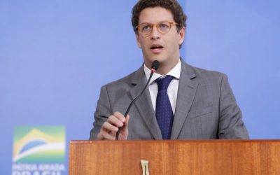 CONGRESSO EM FOCO: Salles diz que há “problemas pontuais” no meio ambiente e nega desmonte