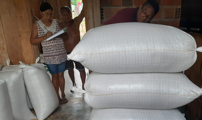 FUNAI: Funai distribui quase 9 toneladas de alimentos para comunidades indígenas do Mato Grosso