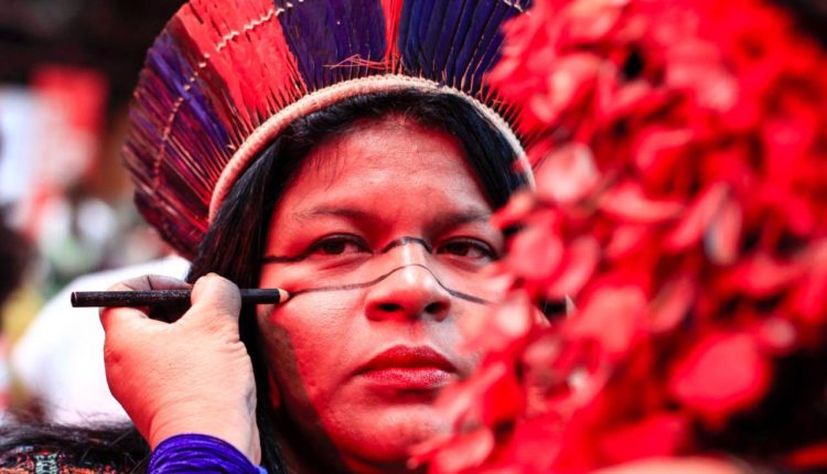 CONGRESSO EM FOCO: Associação indígena vai processar Bolsonaro por racismo