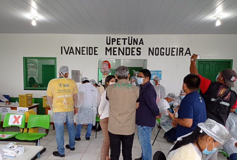 FUNAI: Covid-19: Funai acompanha vacinação de indígenas no Amazonas