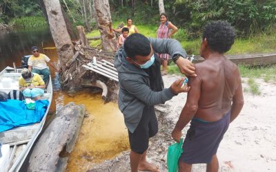MINISTÉRIO DA SAÚDE: DSEI Parintins combate a COVID-19 com vacinação, reforço nas UAPI e distribuição de alimentos