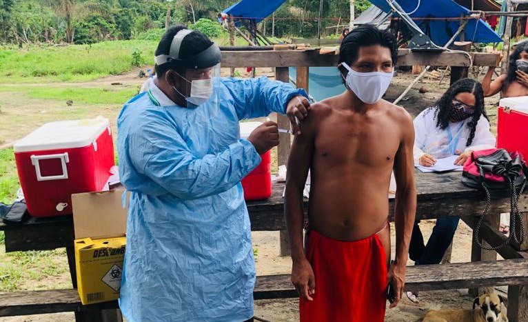 DEFESA: Forças Armadas viabilizam vacinação de aproximadamente 240 mil indígenas