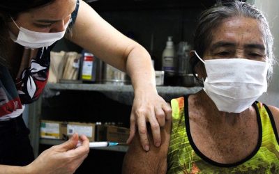 CIMI: Vacina contra Covid para indígenas no Brasil: entre fake news e discriminação, a esperança