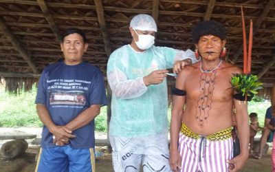 FOLHA DE SÃO PAULO: Barroso cita ‘profunda desarticulação’ do governo e homologa parte de plano contra Covid em áreas indígenas