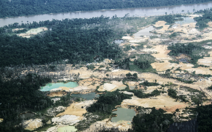 ISA: Denúncia: garimpeiro ataca indígena na Terra Yanomami
