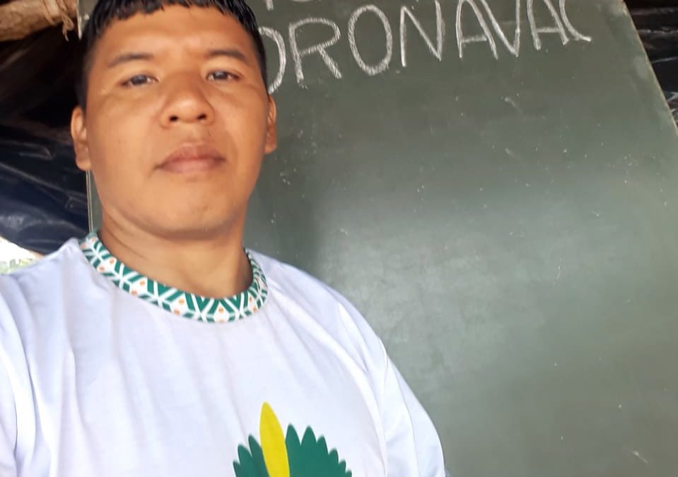 JORNALISTAS LIVRES: Estudante indígena de medicina combate fake news sobre a Covid-19 em aldeia