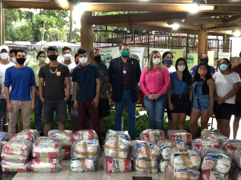 FUNAI: Funai inicia distribuição de mais 1 mil cestas de alimentos para indígenas do DF