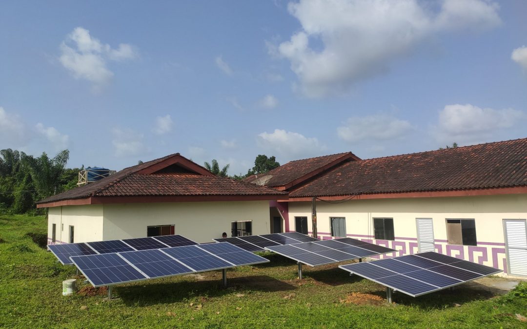 IEPÉ: Postos de saúde de aldeias do Oiapoque recebem energia solar