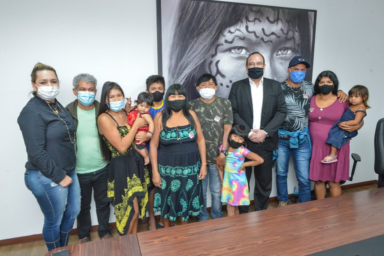 FUNAI: Presidente da Funai recebe indígenas do Parque do Xingu em Brasília