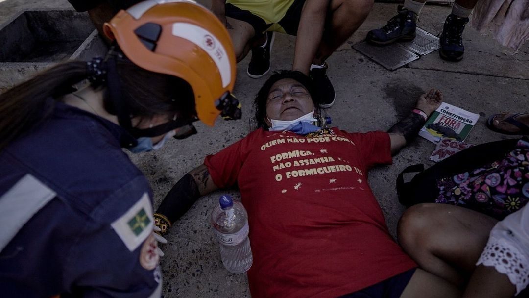 AMAZÔNIA REAL: Polícia reprime indígenas durante protesto contra votação de PL que altera demarcação