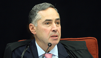 STF: Governo informa a Barroso que 72% dos indígenas já estão vacinados contra Covid-19 com duas doses