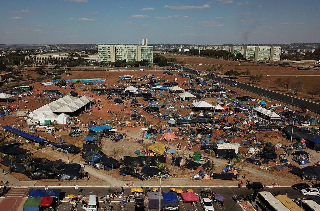 FOLHA DE SÃO PAULO: Vídeo de acampamento em Brasília mostra mobilização indígena, não preparação para 7 de Setembro