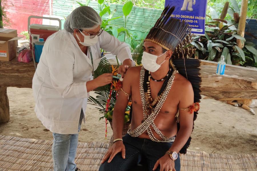 ONU BRASIL: Diretora da OPAS pede que países priorizem comunidades indígenas nas respostas à pandemia da COVID-19