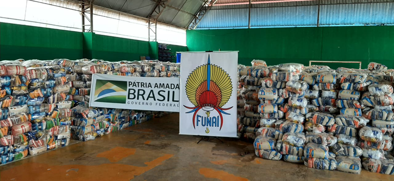 FUNAI: Funai entrega mais de 10 mil cestas de alimentos a indígenas no Amazonas