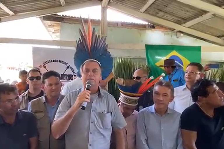 FOLHA: Bolsonaro é criticado após visitar área de garimpo ilegal em terra indígena que prometeu anular