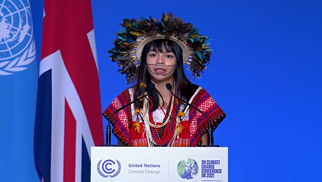 BRASIL DE FATO: Mortes, ameaças e invasões: como vive a indígena que discursou na COP26?